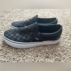 Vans Black Checkered Slip on shoes. Like new! Men’s size 7.5. Women’s size 9.